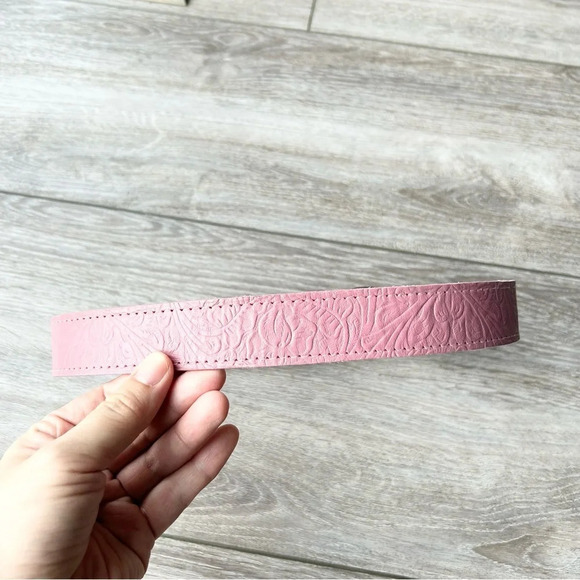 Willow Ridge Pink Suede Embossed Genuine Leather Belt - Picture 4 of 16